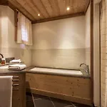 Lumineux Avec Terrasse Et Parking Couvert, - Fr-1-862-36 *